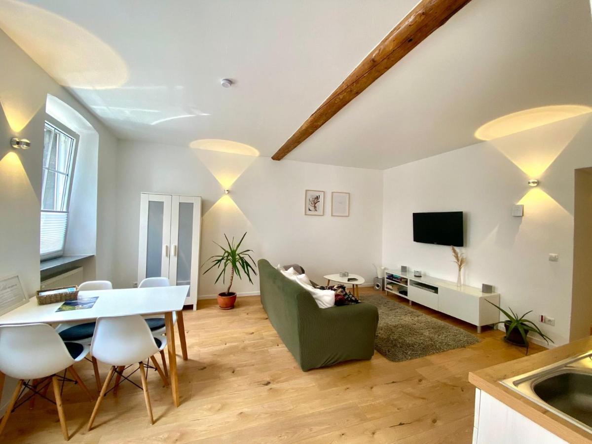 Ferienwohnung Zur Alten Schmiede Winningen Exterior photo